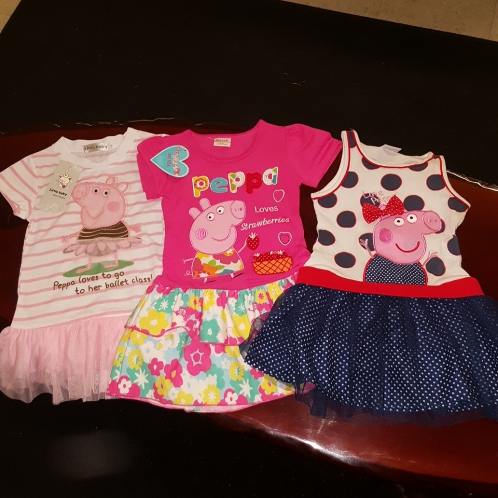 Little Girl's Peppa Pig Dress Lot