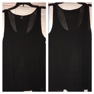 Forever 21 tank