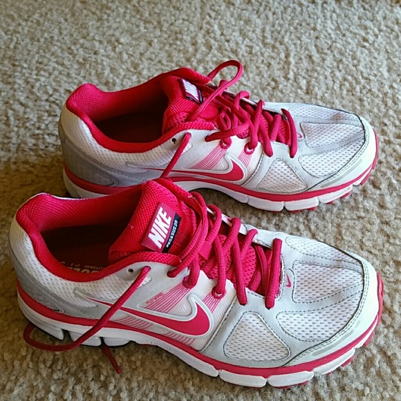 Nike Pagasus 28 size 7.5 - Picture 3 of 8