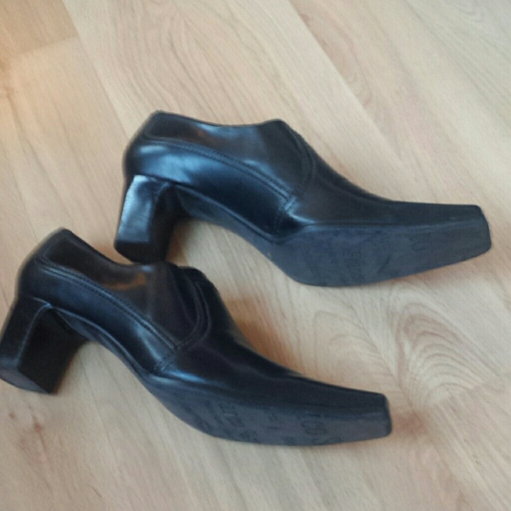 Franco Sarto Black Dress Shoes 9.5 - Picture 3 of 4