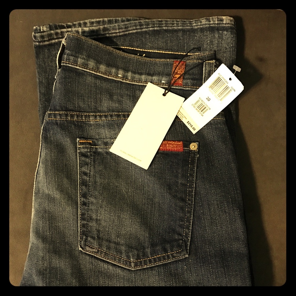 NWT 7FAM jeans boot cut - never worn