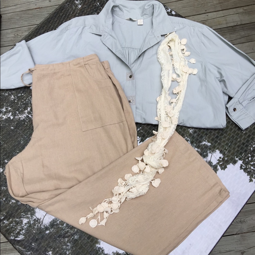 💕2 piece Outfit! Blue button down & linen pants