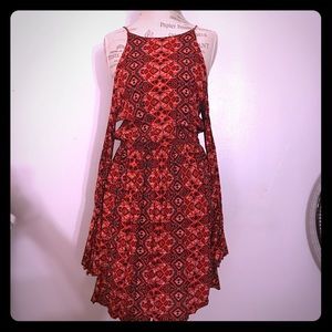 Abercrombie & Fitch cold shoulder dress