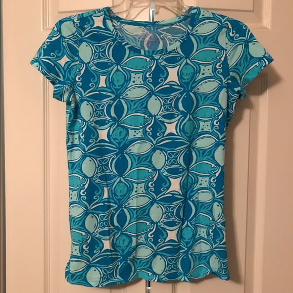 Lilly Pulitzer top. - Picture 1 of 1