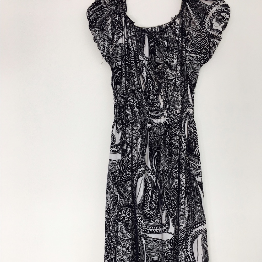 Nice Black Patterned Dress