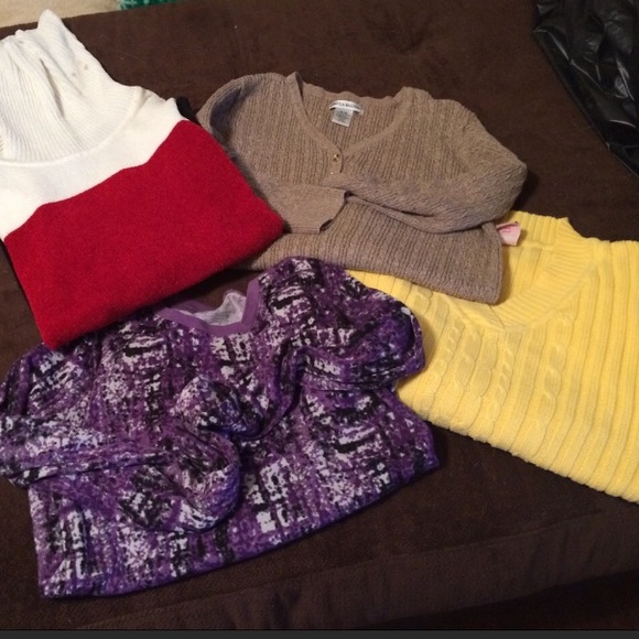 ALL 4 INCLUDED*LONGSLEEVE*SIZE:MED*GREAT-CONDITION - Picture 1 of 7