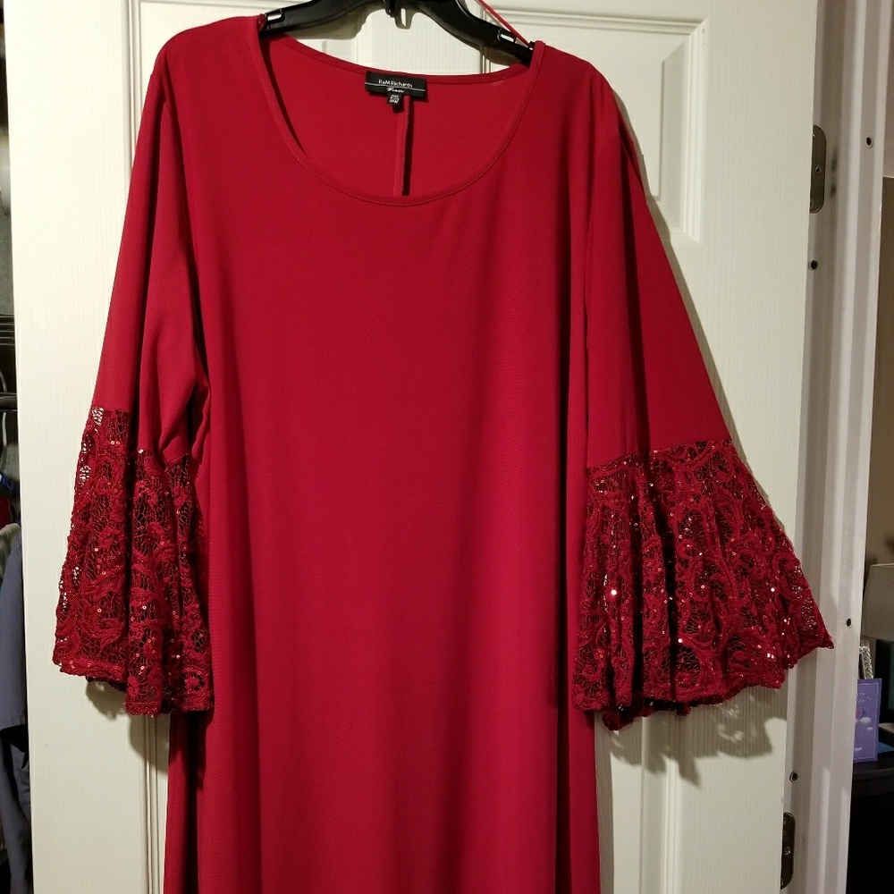 Red party dress