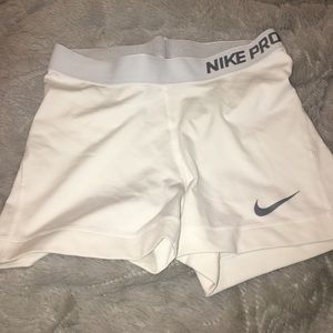 M Nike Pro Shorts