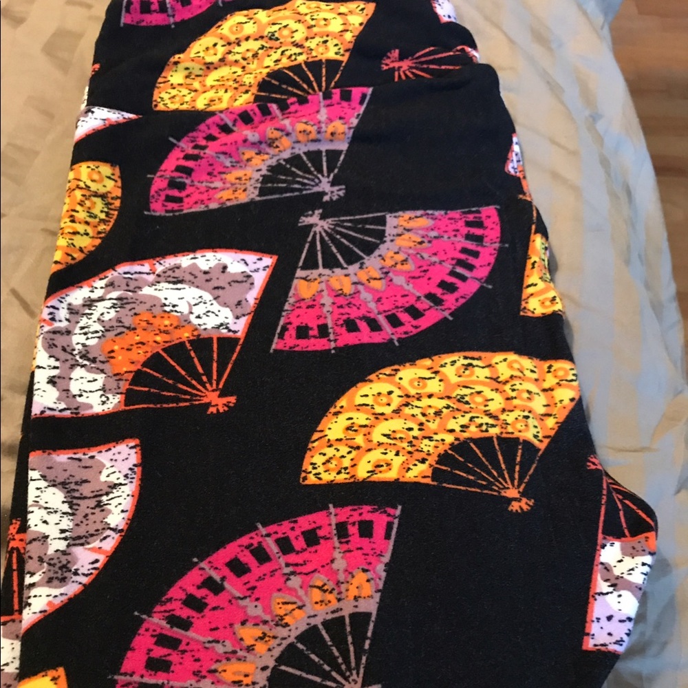 Unicorn T&C Lularoe Leggings