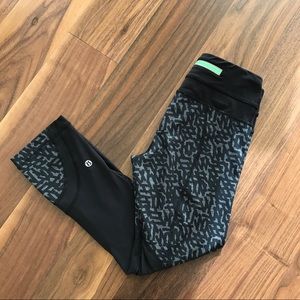 Lululemon Crop Size 2