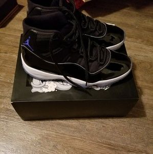 Air Jordan space jams 11s