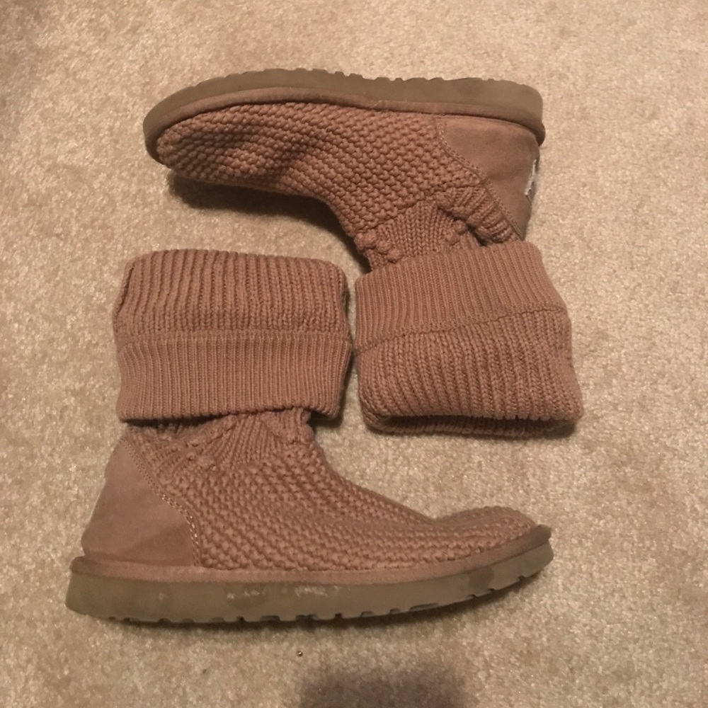 Knit Uggs