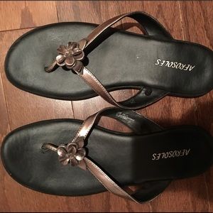 Metallic Flower Flip Flops