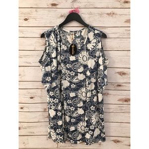 🎉NWT🎉 Shoreline Blue and White Plus Size Dress