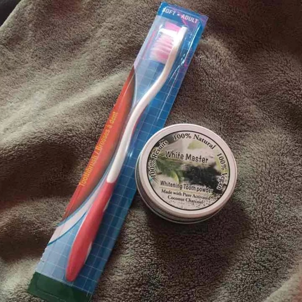 Activated Charcoal Tooth Whitener