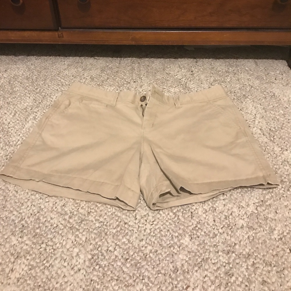 Khaki dress shorts