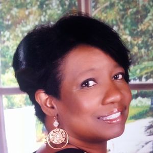 Meet your Posher, Deborah