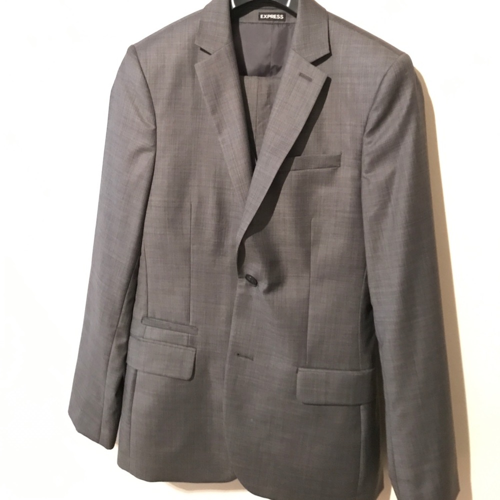 3 Piece Suit Express Style: Photographer