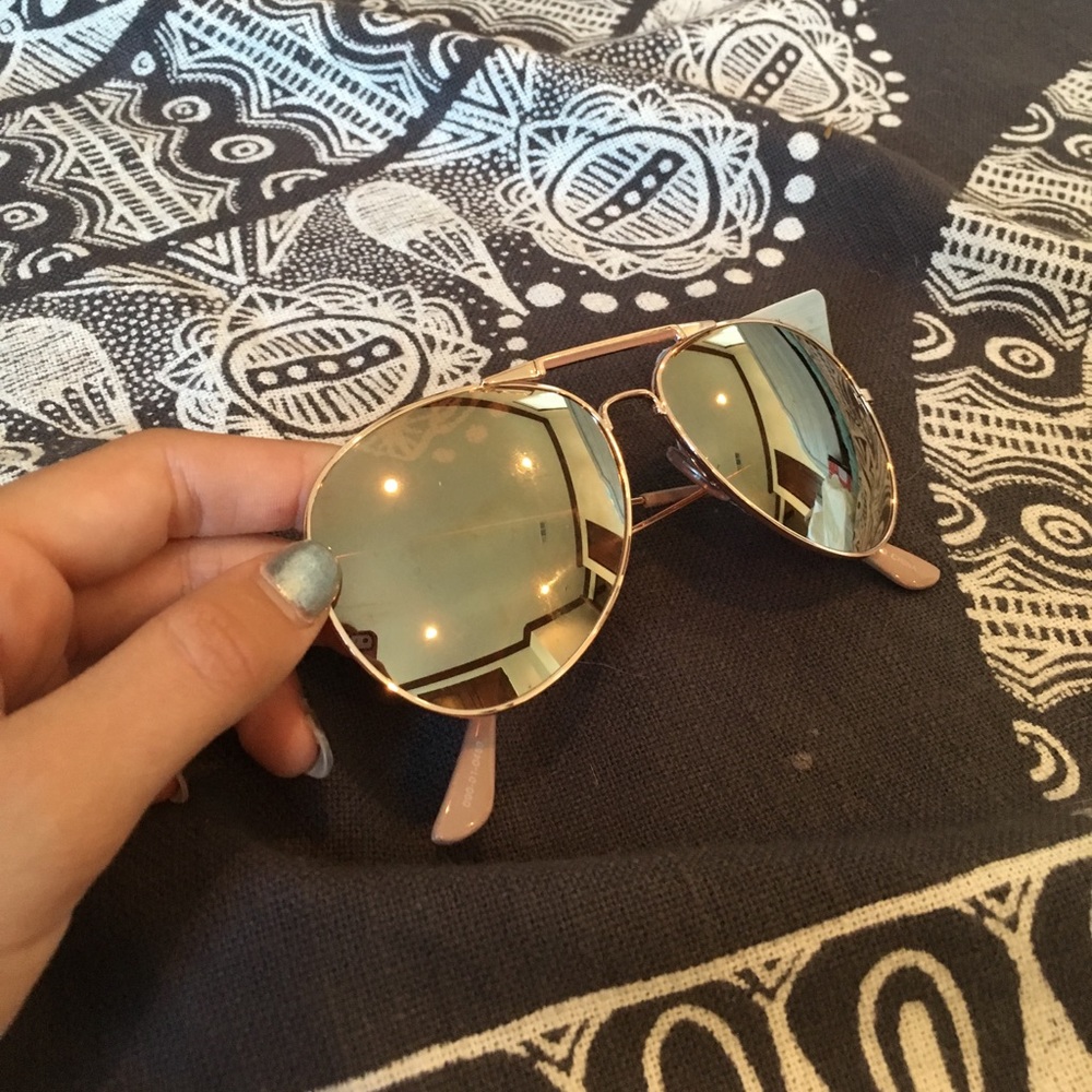 Sun glasses