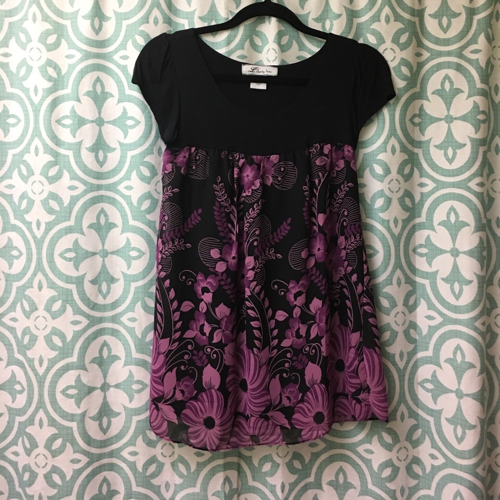 Cap sleeved blouse