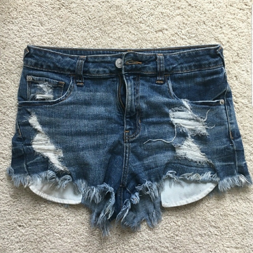 Denim cut-off shorts!