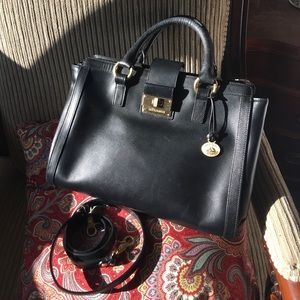 Black Brahmin Satchel Saffiano leather.