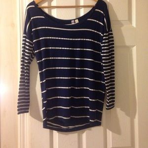 Oversized Francesca's shirt