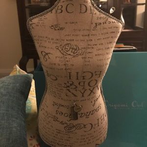 Origami Owl "Tag" Necklace Set