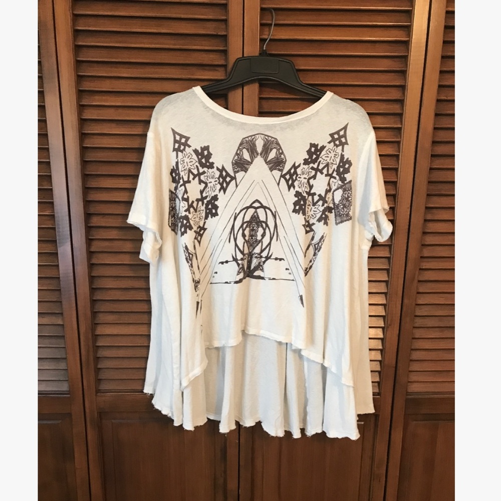Free People High Low Top❣️Buy 1 get 1 HALF OFF!❣️