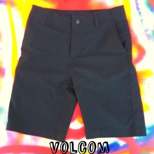 Boys Volcom black quick dry shorts