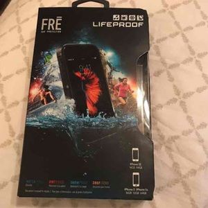 iPhone 5s/SE lifeproof case