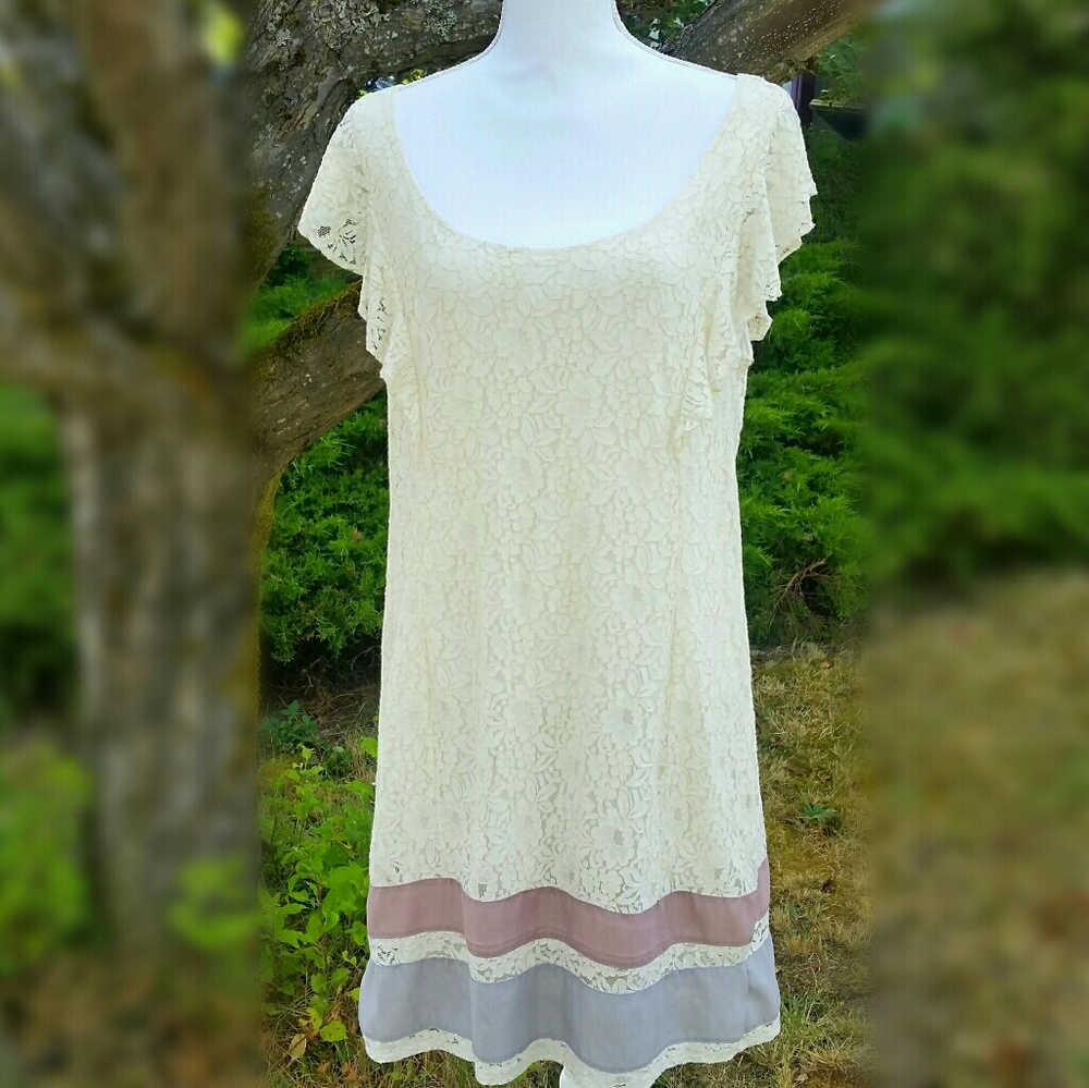 💕HP💕Lace dress! Bundle it!