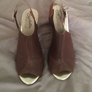 Brown heels