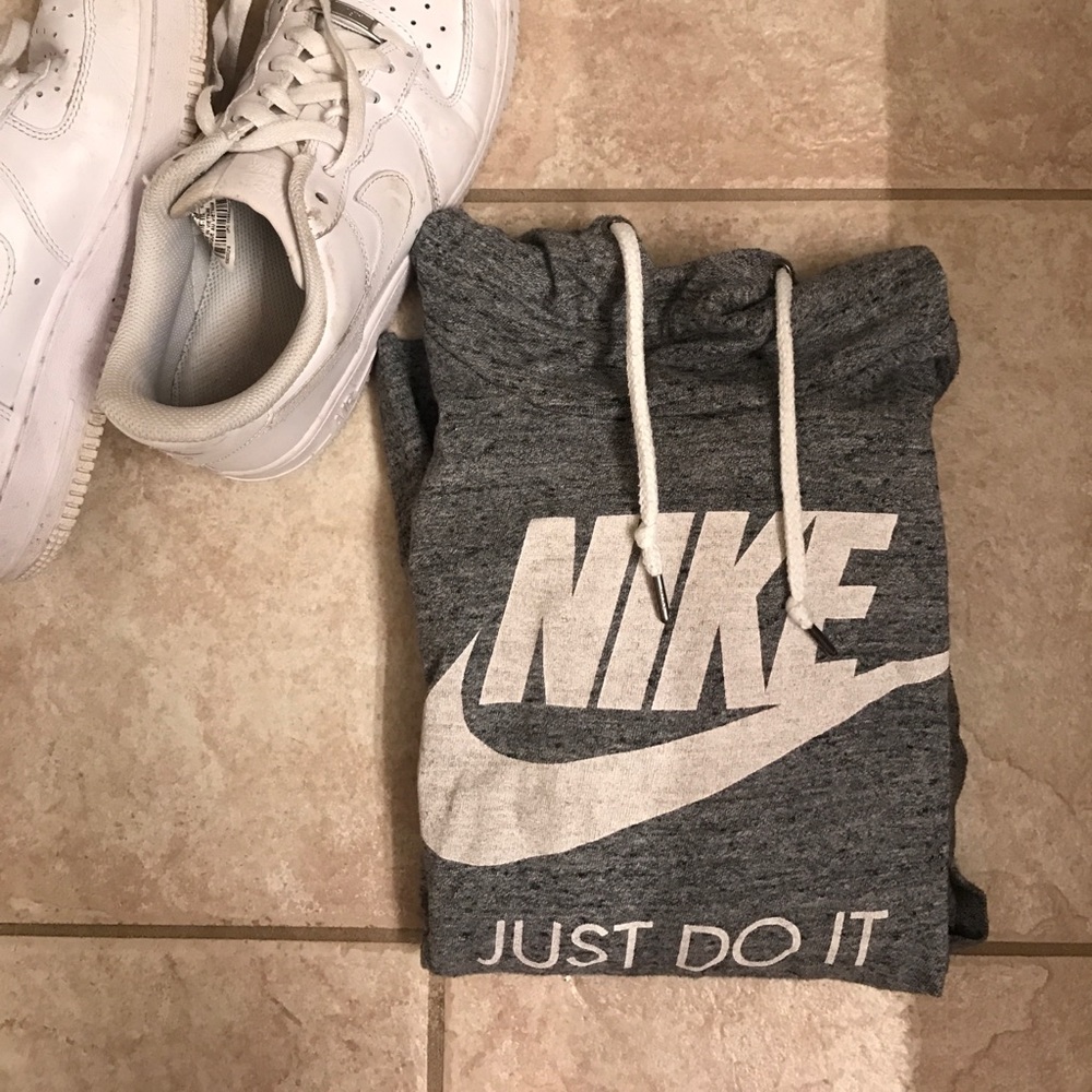 Nike Sweatshirt