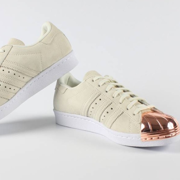 superstar 80s metal toe Beige