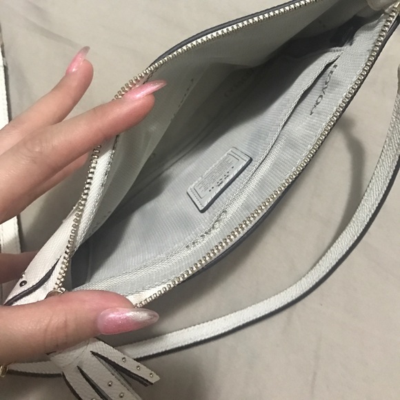 COACH BAG WITH SIMPLE DESIGN - Picture 2 of 4