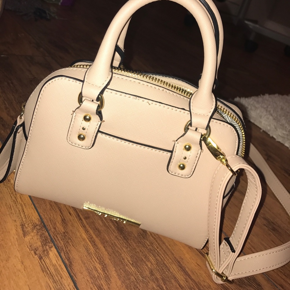 Steve Madden crossbody satchel