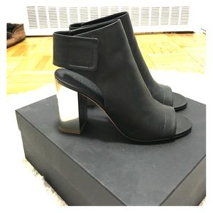 NEW Vince Peep-Toe Leather Bootie w/ Mirrored Heel