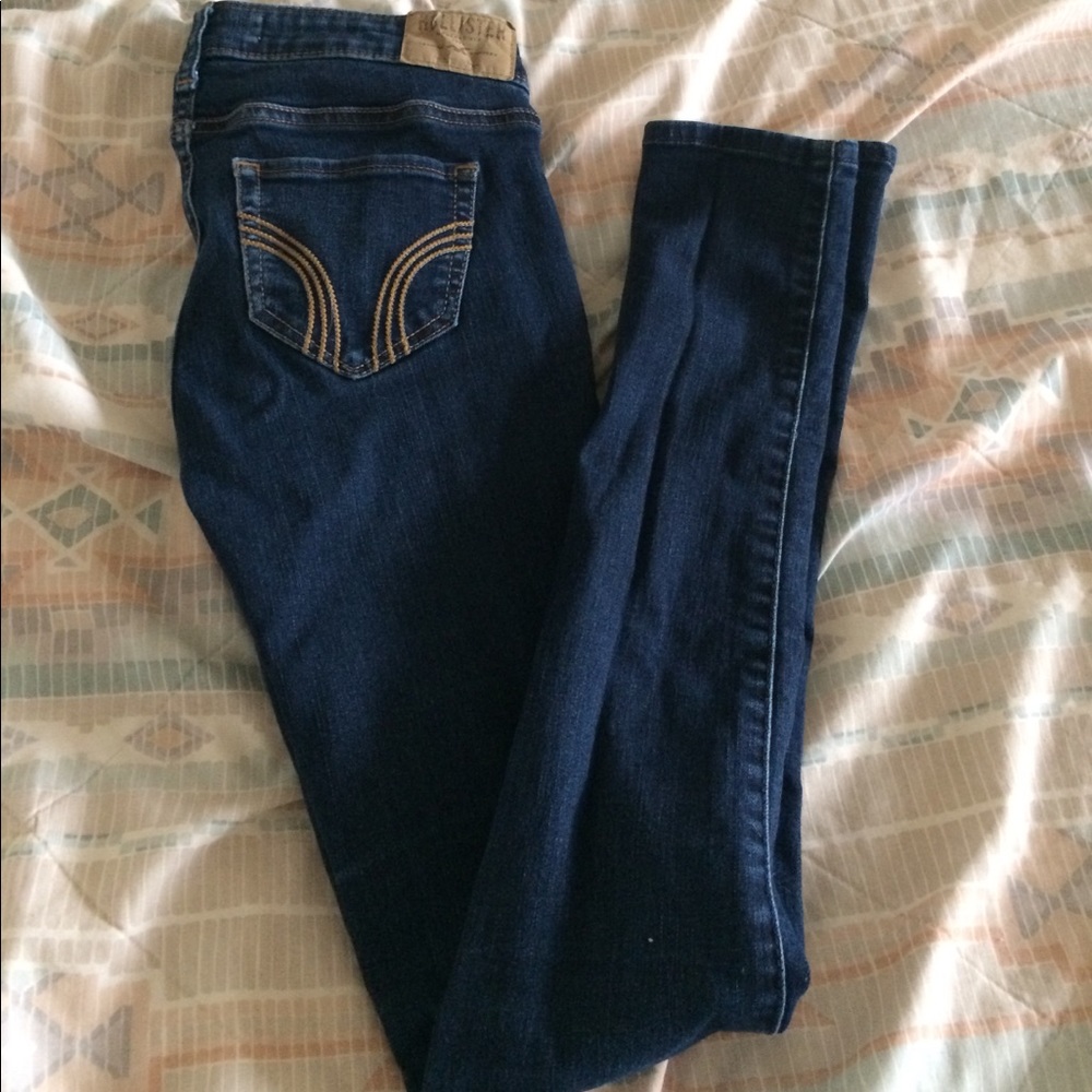 Hollister skinny jeans!