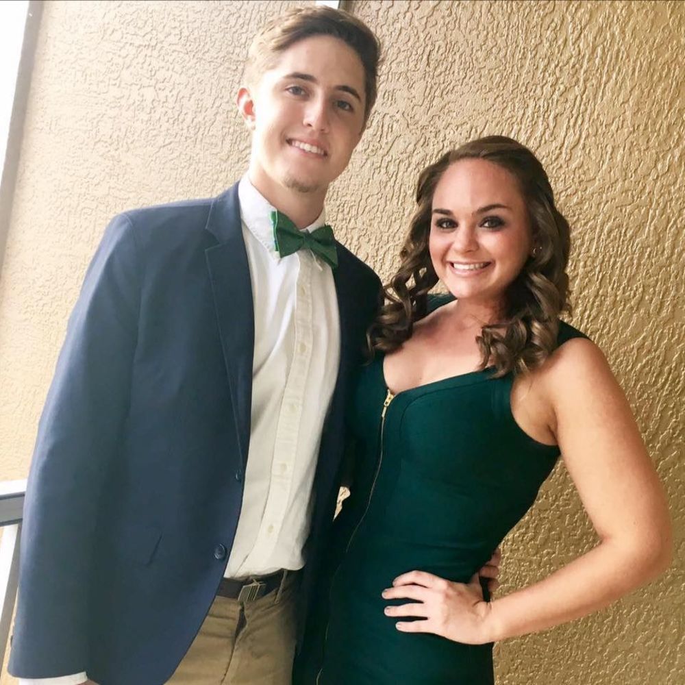 Meet your Posher, Devin