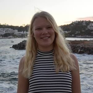 Meet your Posher, Annika