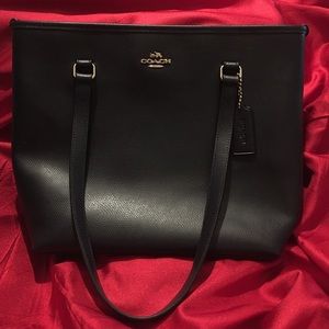 New Genuine Coach Tote Bag/ Purse