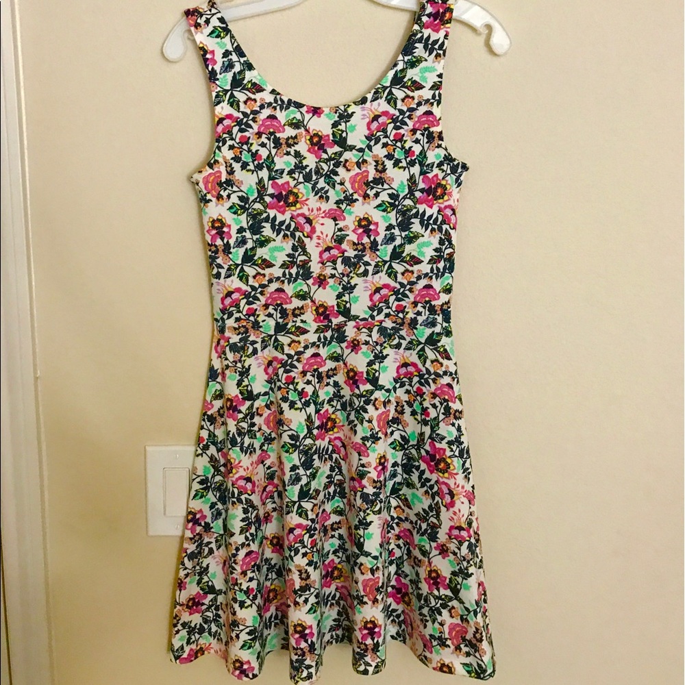 H&M floral sleeveless dress
