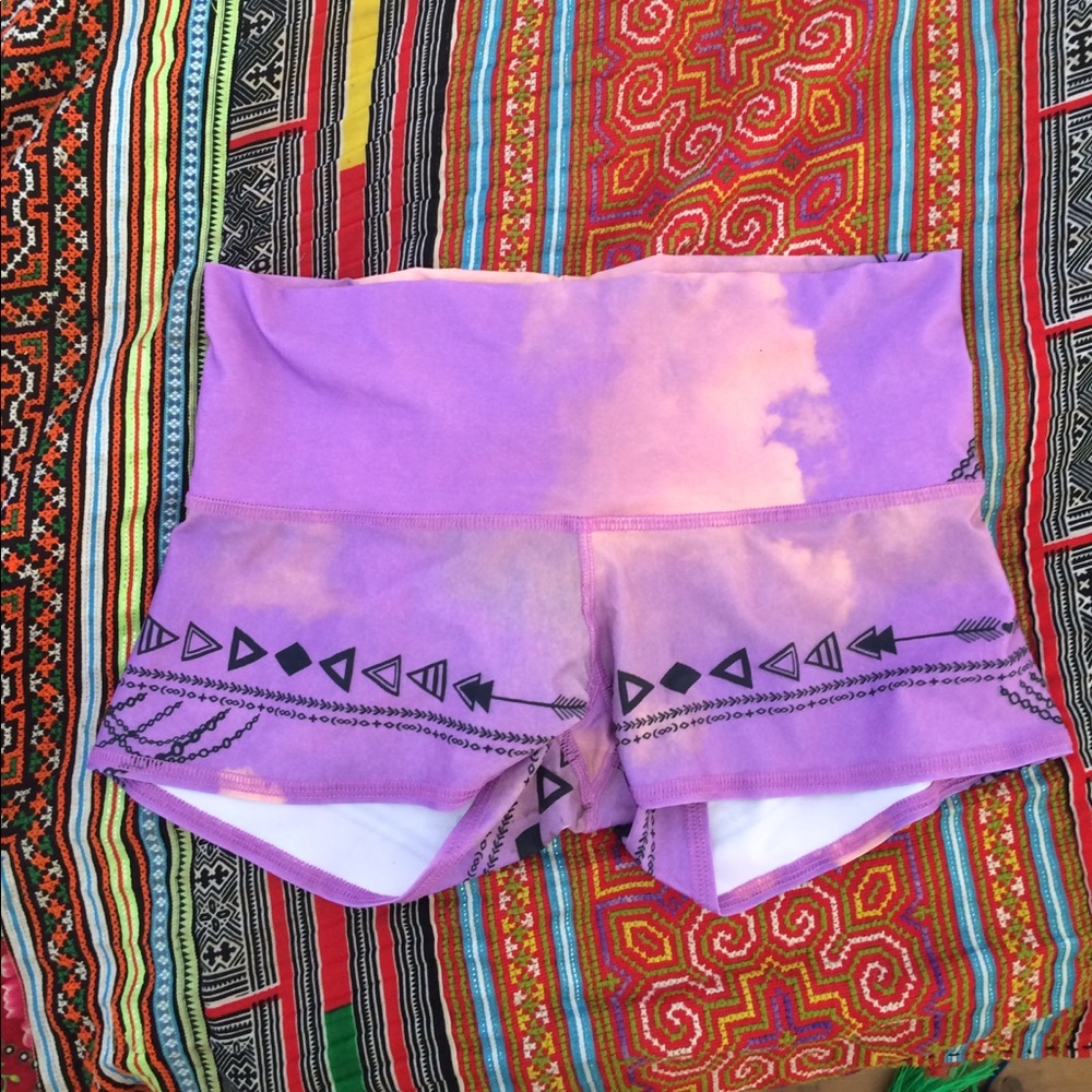 Teeki shorts purple haze