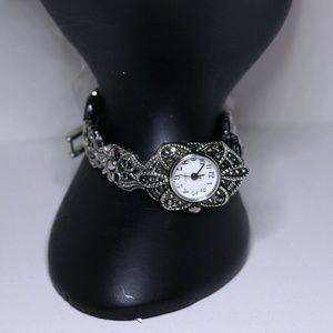Vintage style watch