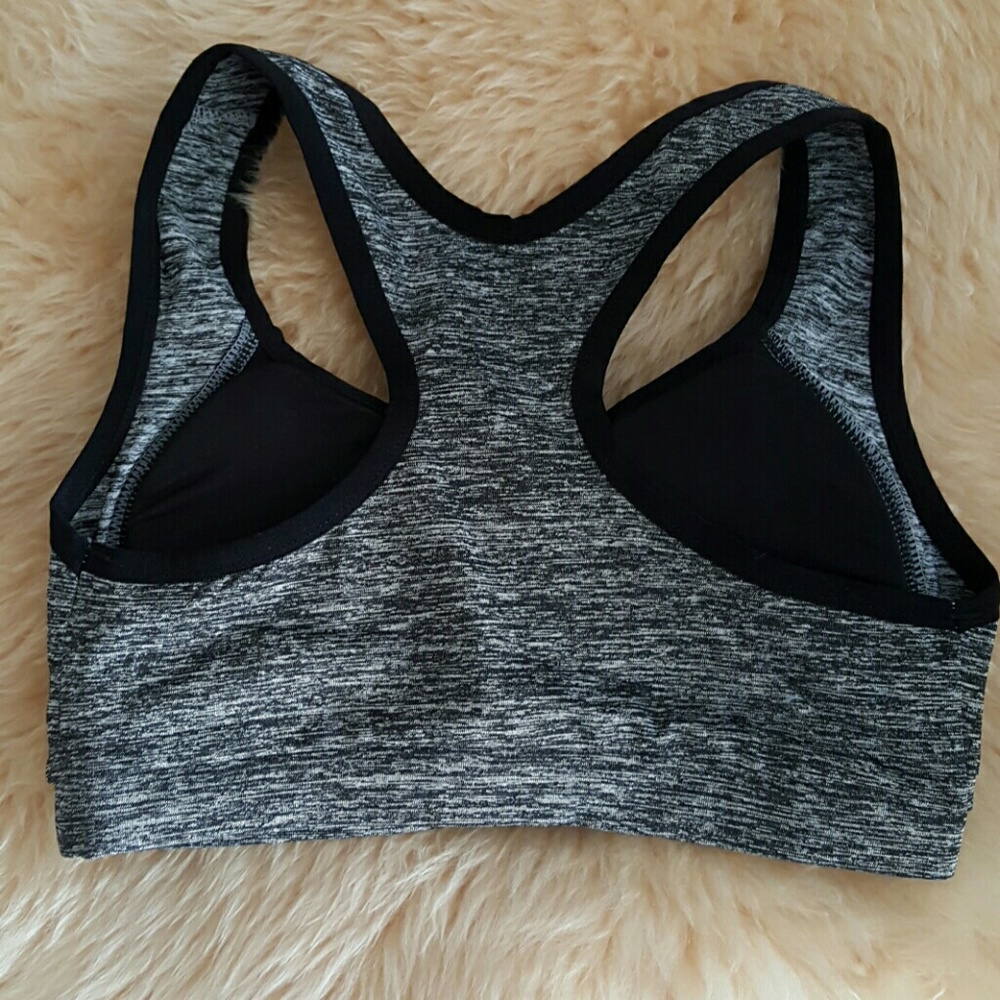 NWT Black zip up padded sports bra - Picture 3 of 7