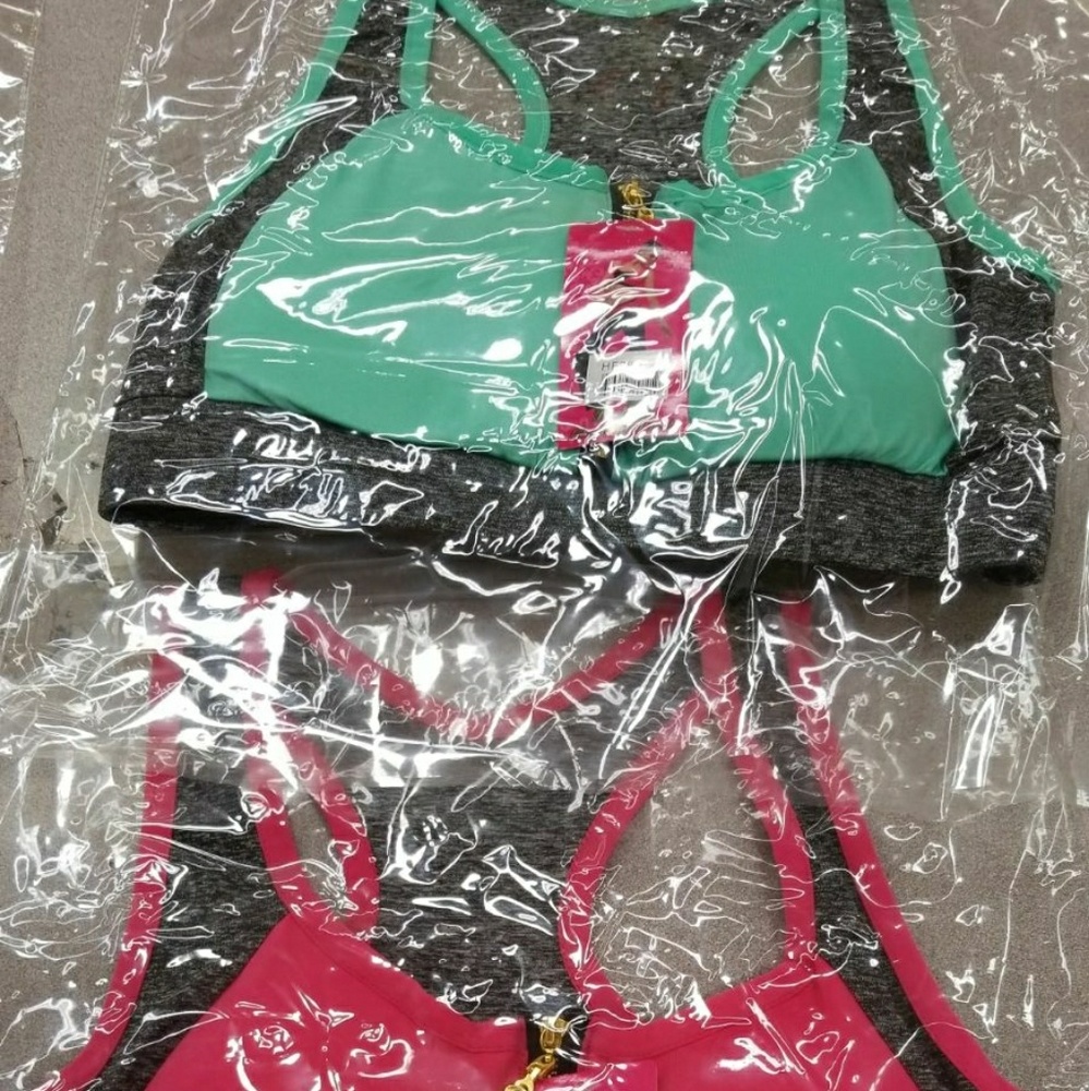 NWT Black zip up padded sports bra - Picture 7 of 7