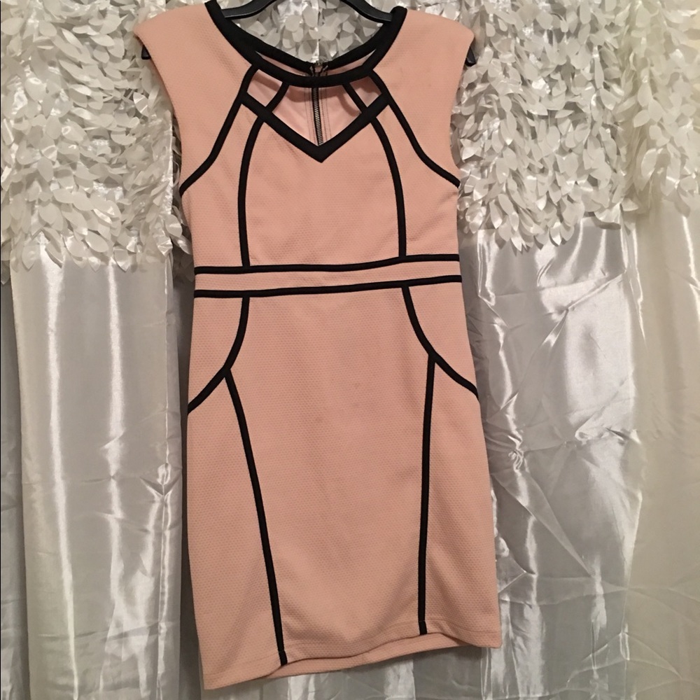 Dress worn one time. In great condition!!