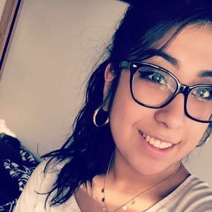 Meet your Posher, Lizbeth