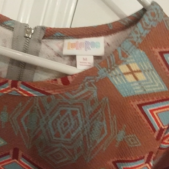 Lularoe Amelia - Picture 3 of 3